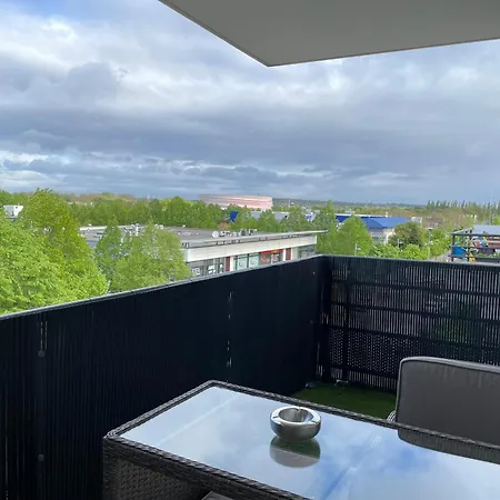 Calme Avec Balcon, A 4km Du Centre, Parking, Wi-fi, Netflix Gratuit ストラスブール